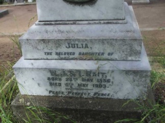 Julia Rait